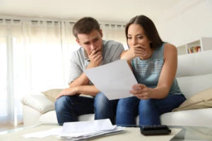 filing bankruptcy while married, can I file bankruptcy without my spouse